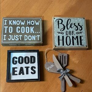 Farmhouse Kitchen Wall Sign Set